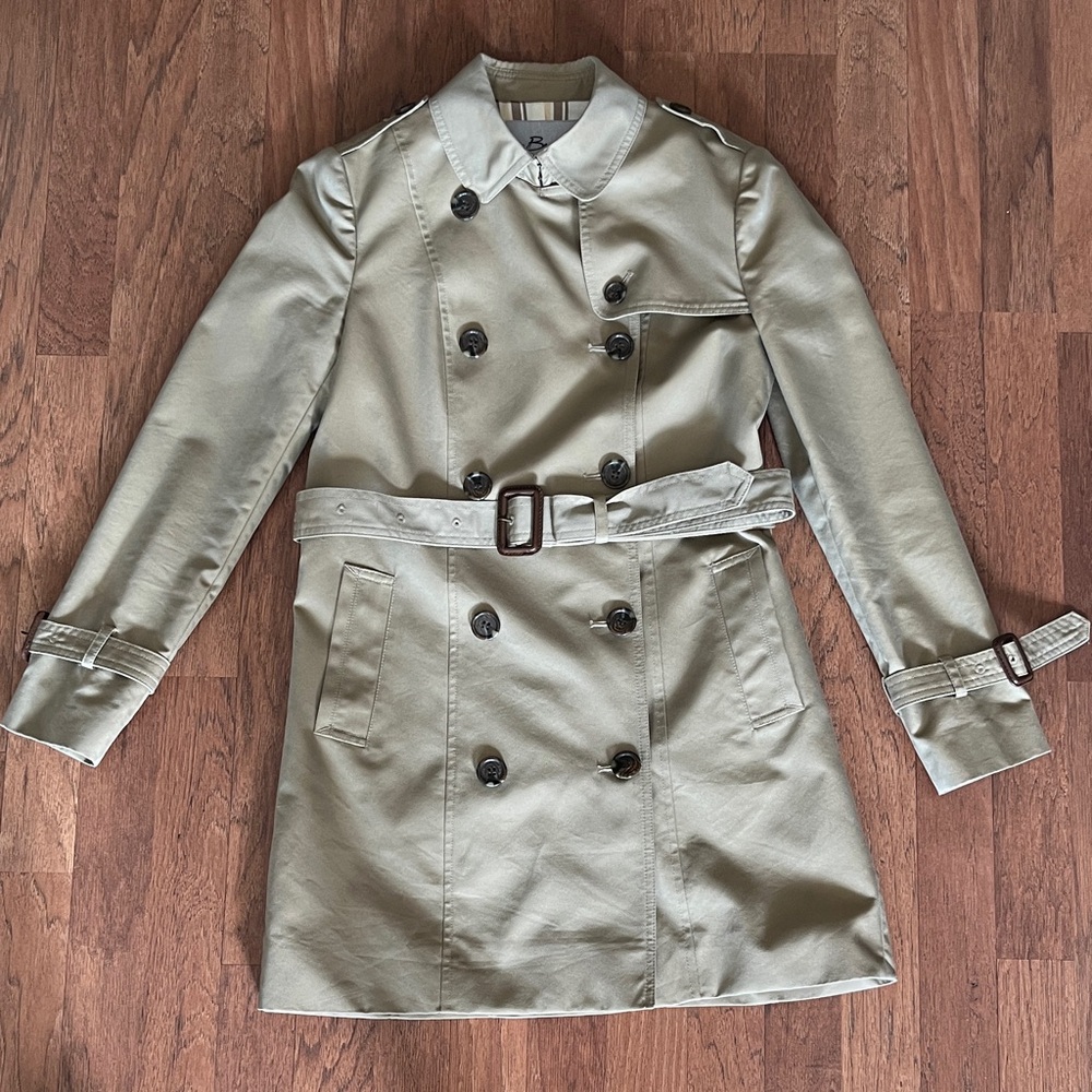 EUC Elegant Double-Breasted Trench Coat